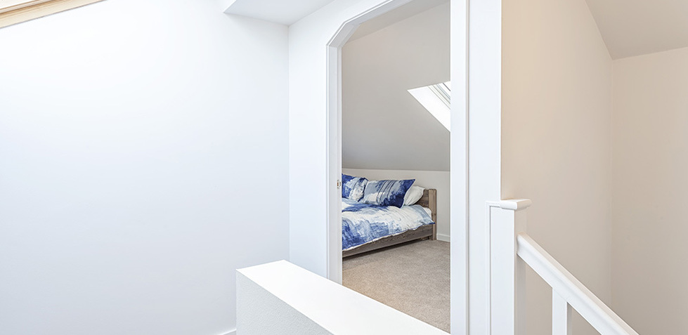 Nest_contemporary_attic_conversion_09_hero